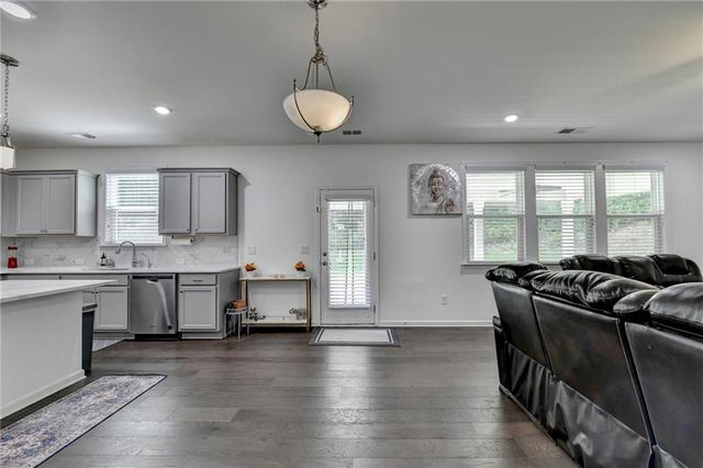 5090 Bellehurst Lane, Cumming, GA 30040
