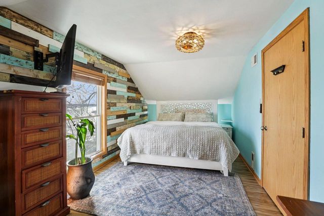 11662 N Lakeview Drive, Edgerton, WI 53534