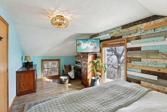 11662 N Lakeview Drive, Edgerton, WI 53534