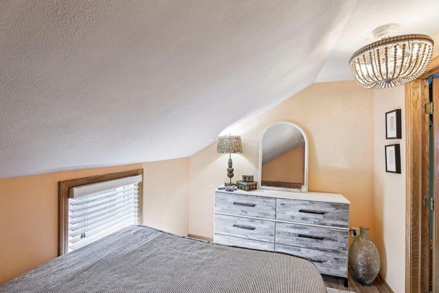 11662 N Lakeview Drive, Edgerton, WI 53534