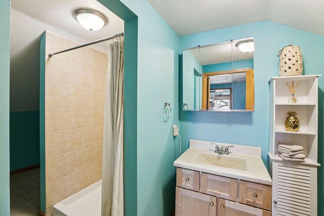 11662 N Lakeview Drive, Edgerton, WI 53534