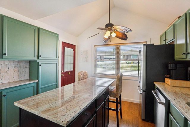 11662 N Lakeview Drive, Edgerton, WI 53534