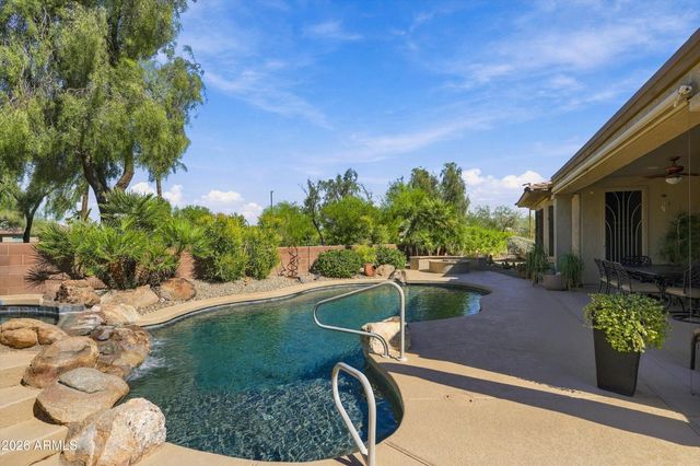 16624 W ISLETA Court, Surprise, AZ 85387