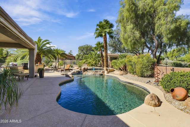 16624 W ISLETA Court, Surprise, AZ 85387
