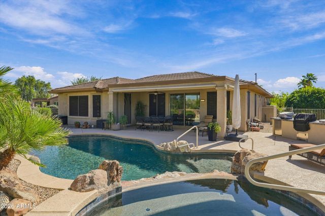 16624 W ISLETA Court, Surprise, AZ 85387
