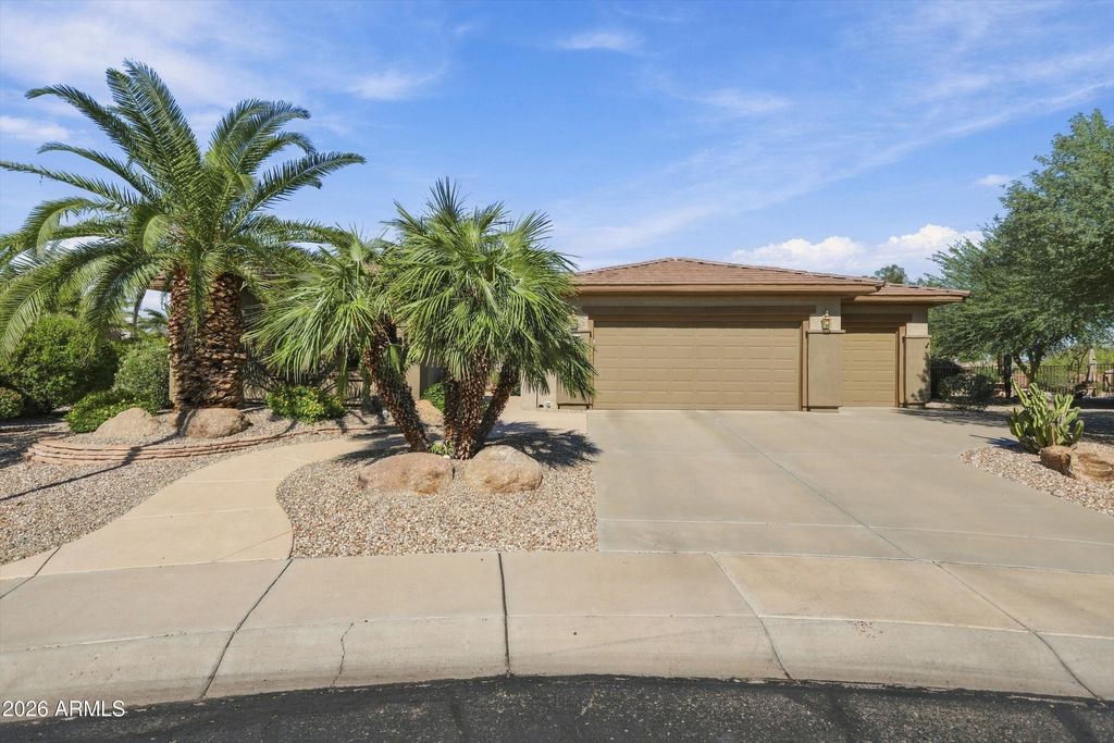 16624 W ISLETA Court, Surprise, AZ 85387 — photo 2