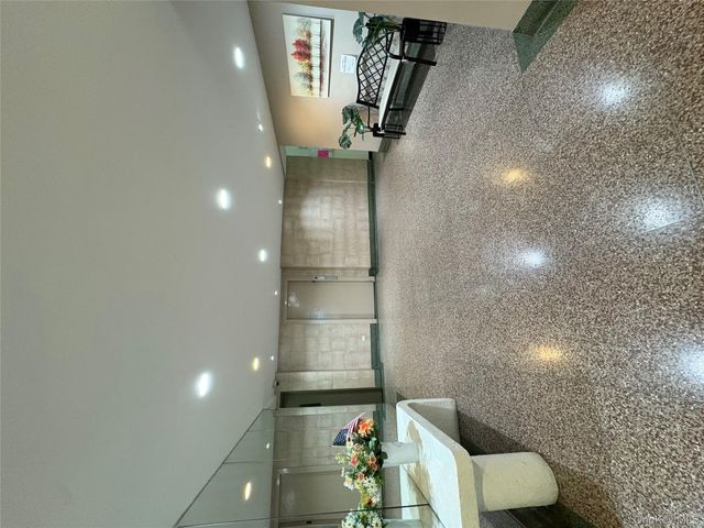 6485 Broadway 2K, Bronx, NY 10471