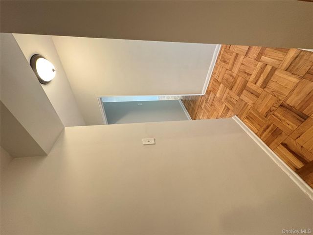 6485 Broadway 2K, Bronx, NY 10471