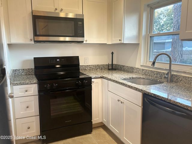110 Summer Place 1, Merritt Island, FL 32953