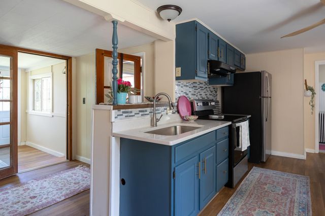 47 Pitkin Street, Burlington, VT 05401