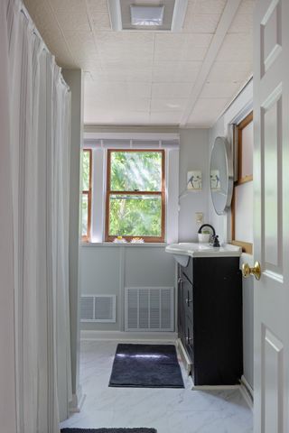 47 Pitkin Street, Burlington, VT 05401