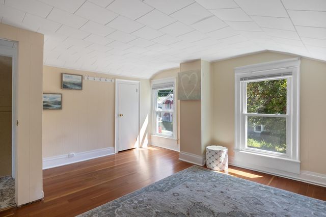 47 Pitkin Street, Burlington, VT 05401