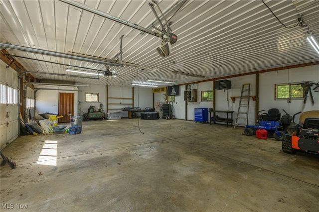 3807 Industry Road, Rootstown, OH 44272