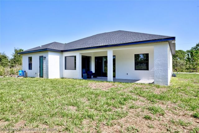 262 Tanager Avenue, Sebring, FL 33870
