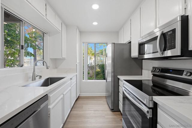 225 Diamond 111, Vista, CA 92083