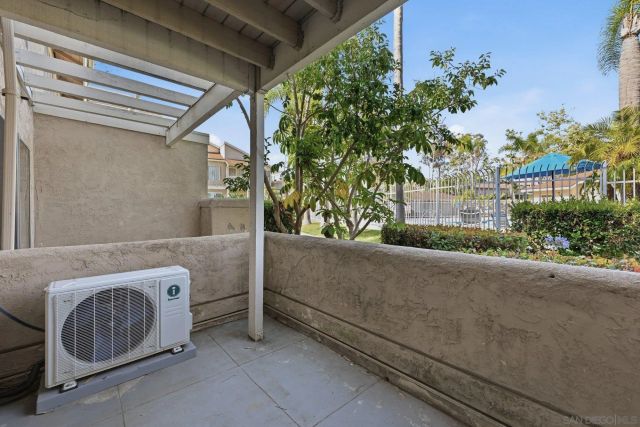 225 Diamond 111, Vista, CA 92083