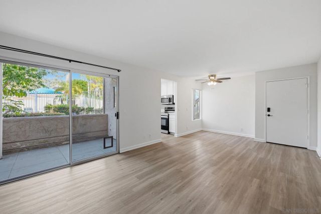 225 Diamond 111, Vista, CA 92083