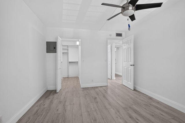 212 Monaco E, Delray Beach, FL 33446