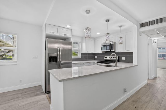 212 Monaco E, Delray Beach, FL 33446