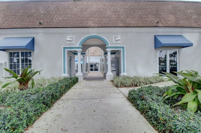 212 Monaco E, Delray Beach, FL 33446