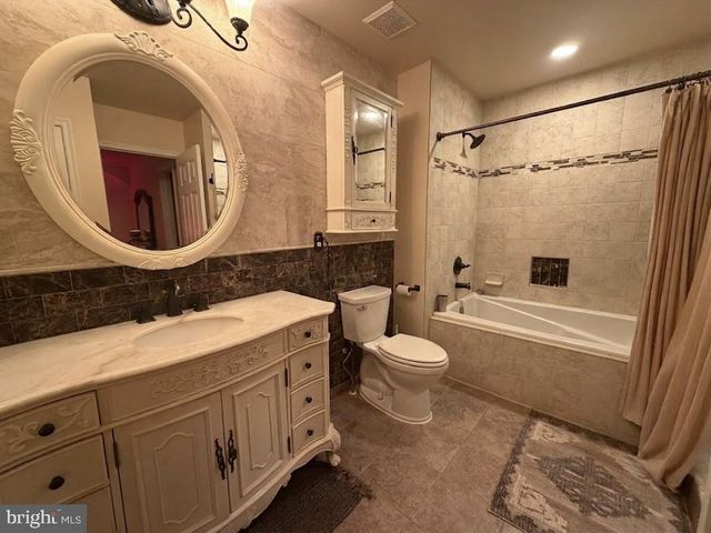 8721 SPRING BROOK WAY, Odenton, MD 21113