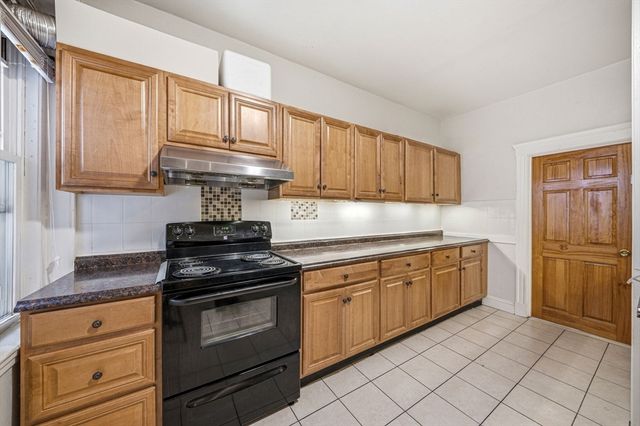 36A St. Paul Street 1, Brookline, MA 02446