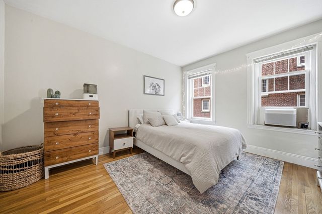 36A St. Paul Street 1, Brookline, MA 02446