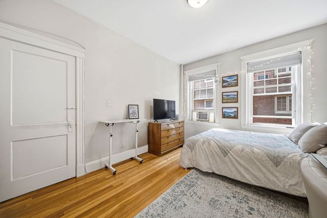 36A St. Paul Street 1, Brookline, MA 02446