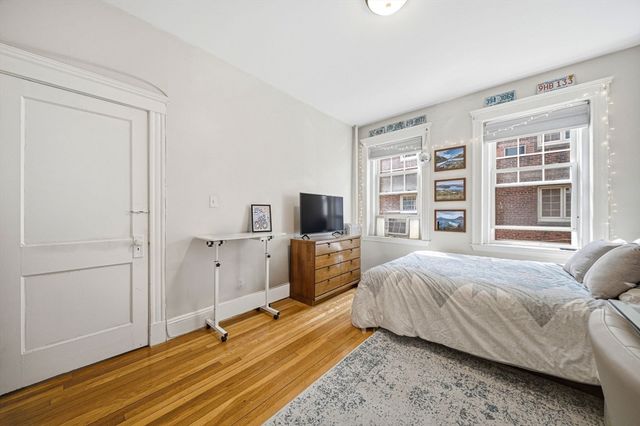 36A St. Paul Street 1, Brookline, MA 02446