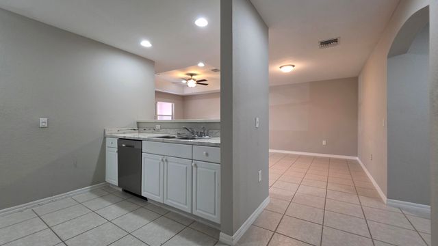 1812 E Royal Tern Lane 21 B, Fort Pierce, FL 34982