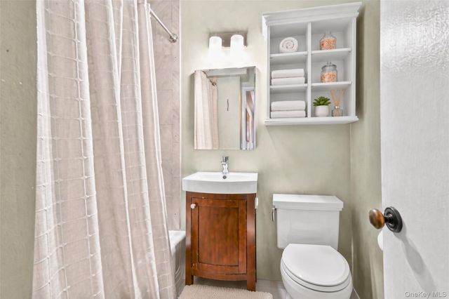 2 Washington Square 5G, Larchmont, NY 10538