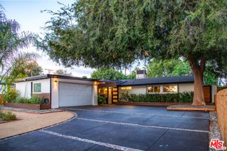 6504 Rhea Avenue, Los Angeles, CA 91335