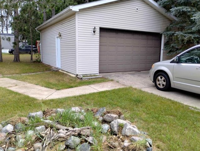 10495 Hunters Trail, Lake, MI 48632