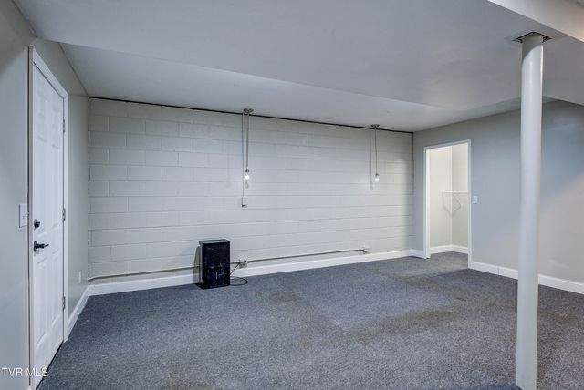 719 Walkers Bend Road, Gray, TN 37615