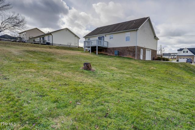 719 Walkers Bend Road, Gray, TN 37615