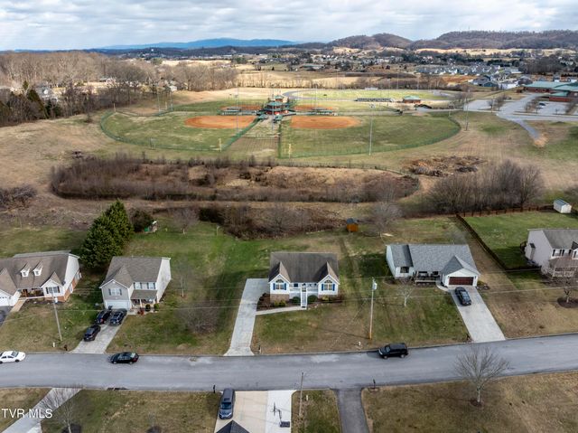 719 Walkers Bend Road, Gray, TN 37615