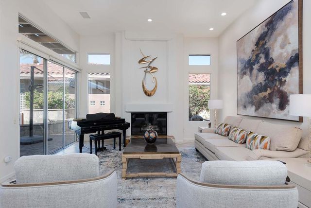 903 Red Arrow Trail, Palm Desert, CA 92211