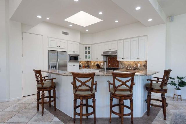 903 Red Arrow Trail, Palm Desert, CA 92211