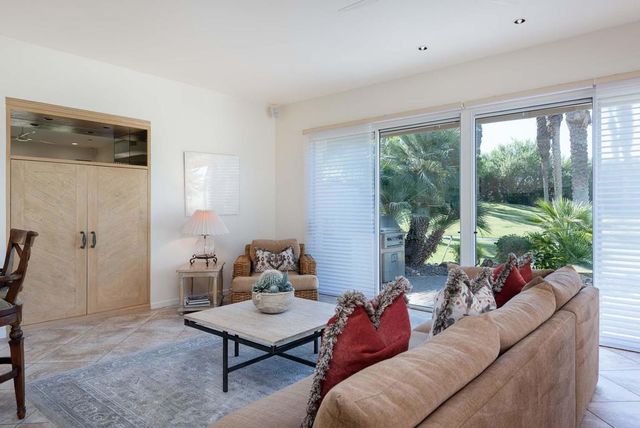 903 Red Arrow Trail, Palm Desert, CA 92211