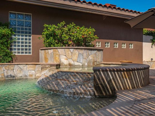 903 Red Arrow Trail, Palm Desert, CA 92211