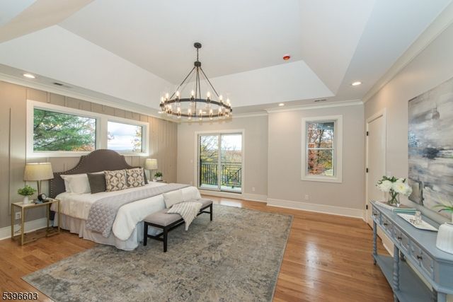 24 Cliffside Dr, Livingston Twp., NJ 07039