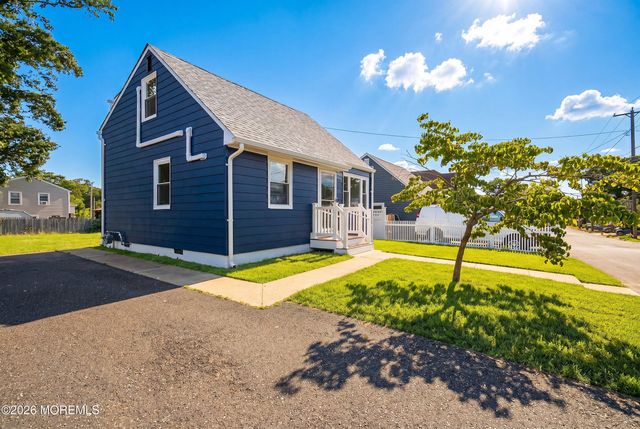 75 Franklin Avenue, Hazlet, NJ 07734