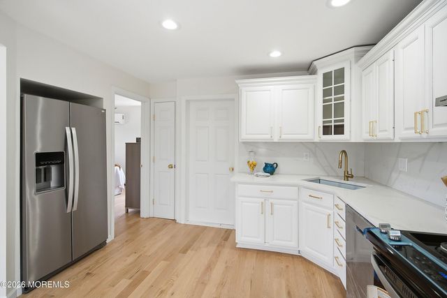 75 Franklin Avenue, Hazlet, NJ 07734