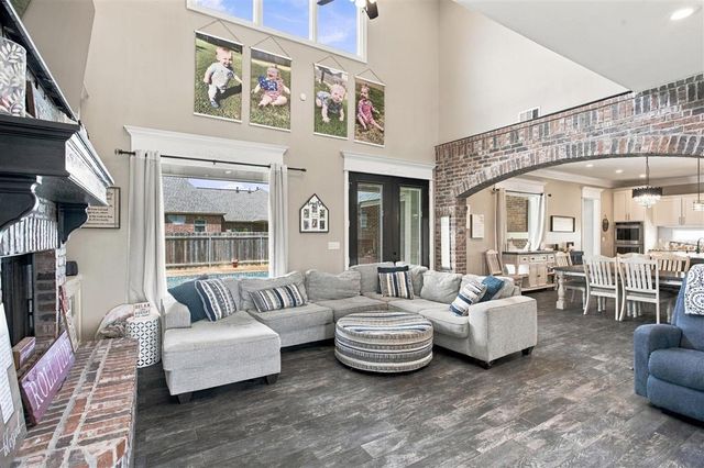 3720 Inwood Drive, Lake Charles, LA 70605