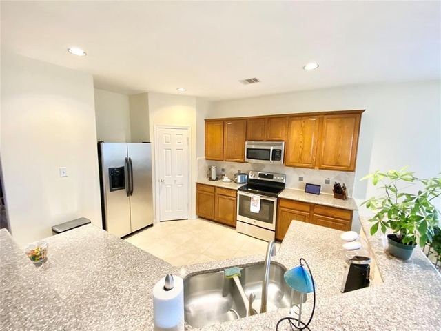 17518 Stamford Oaks Drive, Tomball, TX 77377