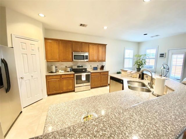 17518 Stamford Oaks Drive, Tomball, TX 77377