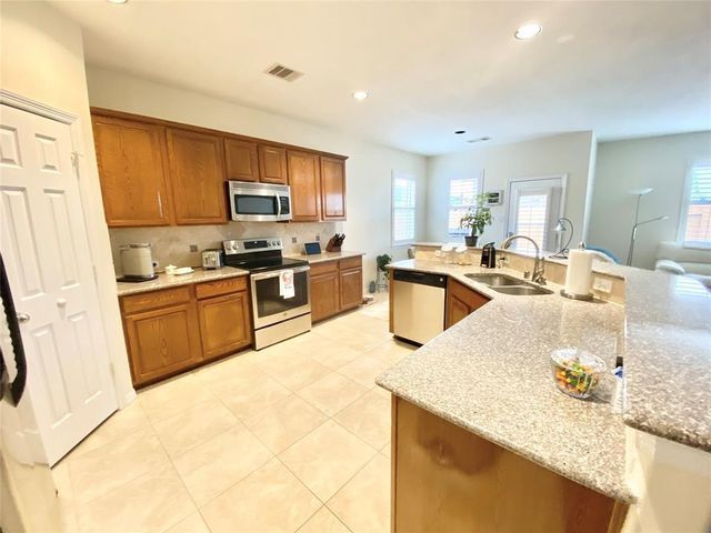 17518 Stamford Oaks Drive, Tomball, TX 77377
