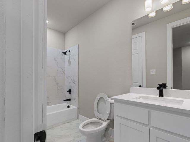 4318 Peachtree Lane, Denison, TX 75020