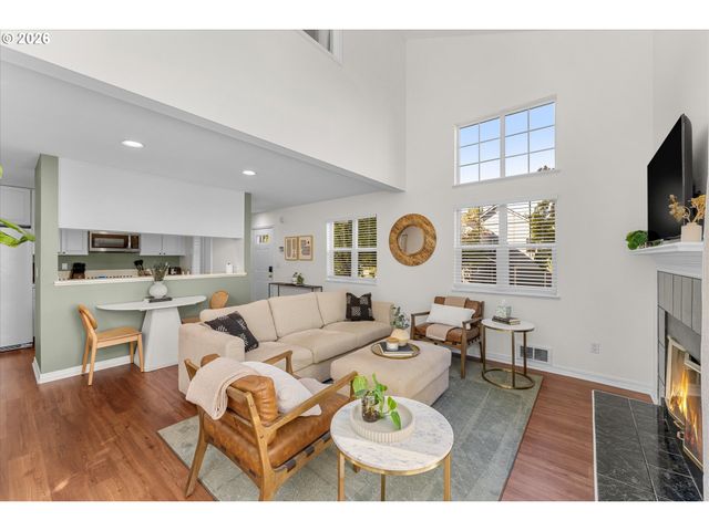 9601 Nw MILLER HILL Dr, Portland, OR 97229