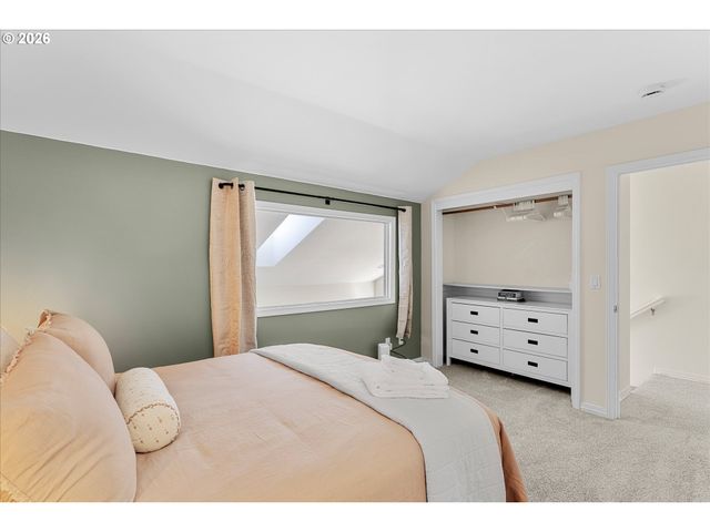 9601 Nw MILLER HILL Dr, Portland, OR 97229